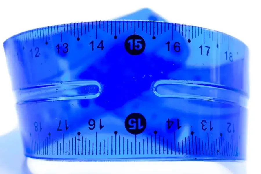 estuche-geometrico-flexible-30cm-153.webp