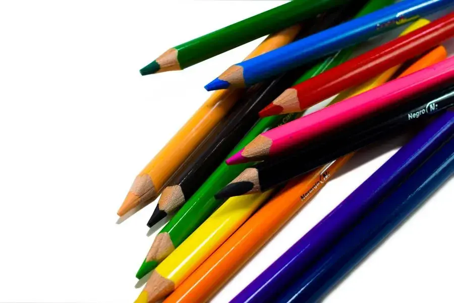 color-largo-artesco-12-colores-+-2-lapices-+-tajador-107.webp