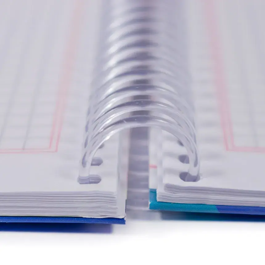 cuaderno-anillado-a-plasticas-medio-oficio-lider-100h-10u-505.webp